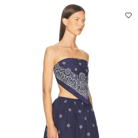 Miu Miu
Bandana cotton and linen Top It38 - Picture 3 of 5